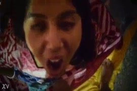 Hot mommy takes a pee